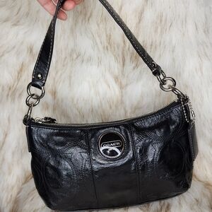 BLACK Patent leather Coach Purse C1126-F15141